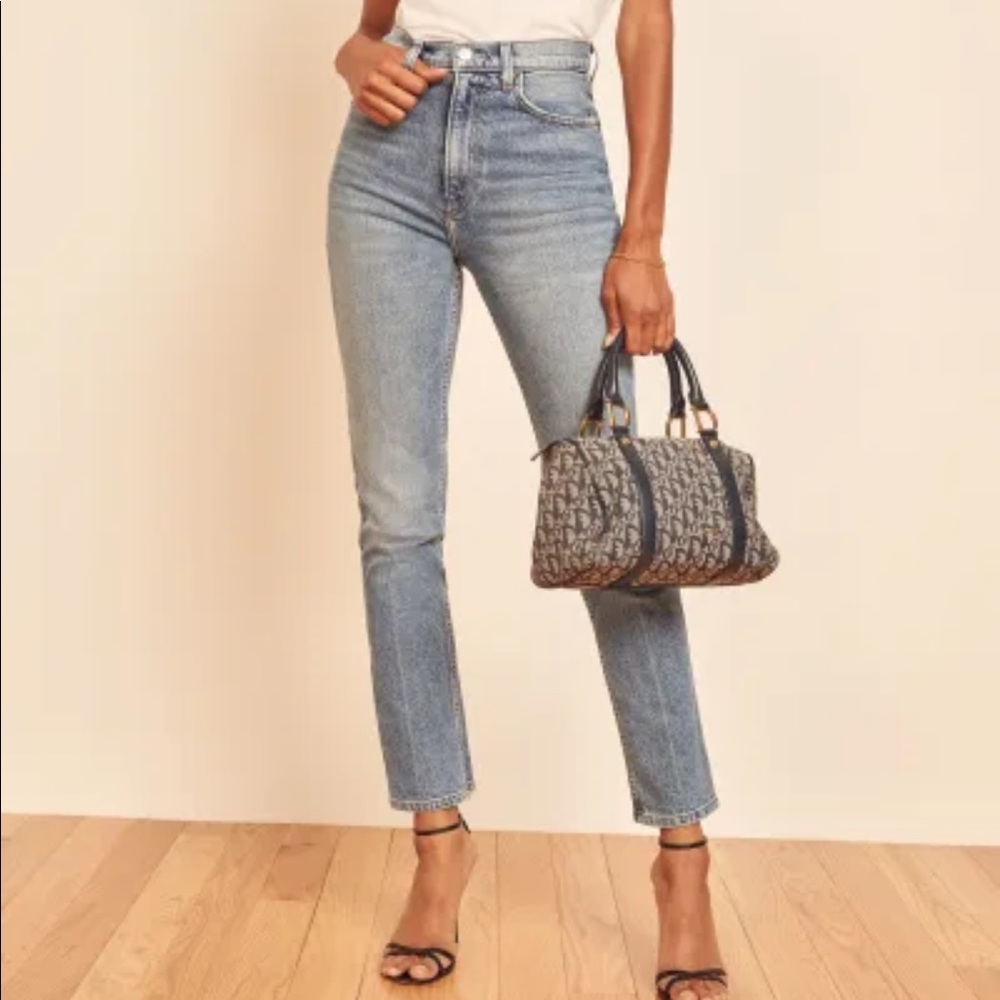 Reformation Liza ultra high rise straight jeans in Malta